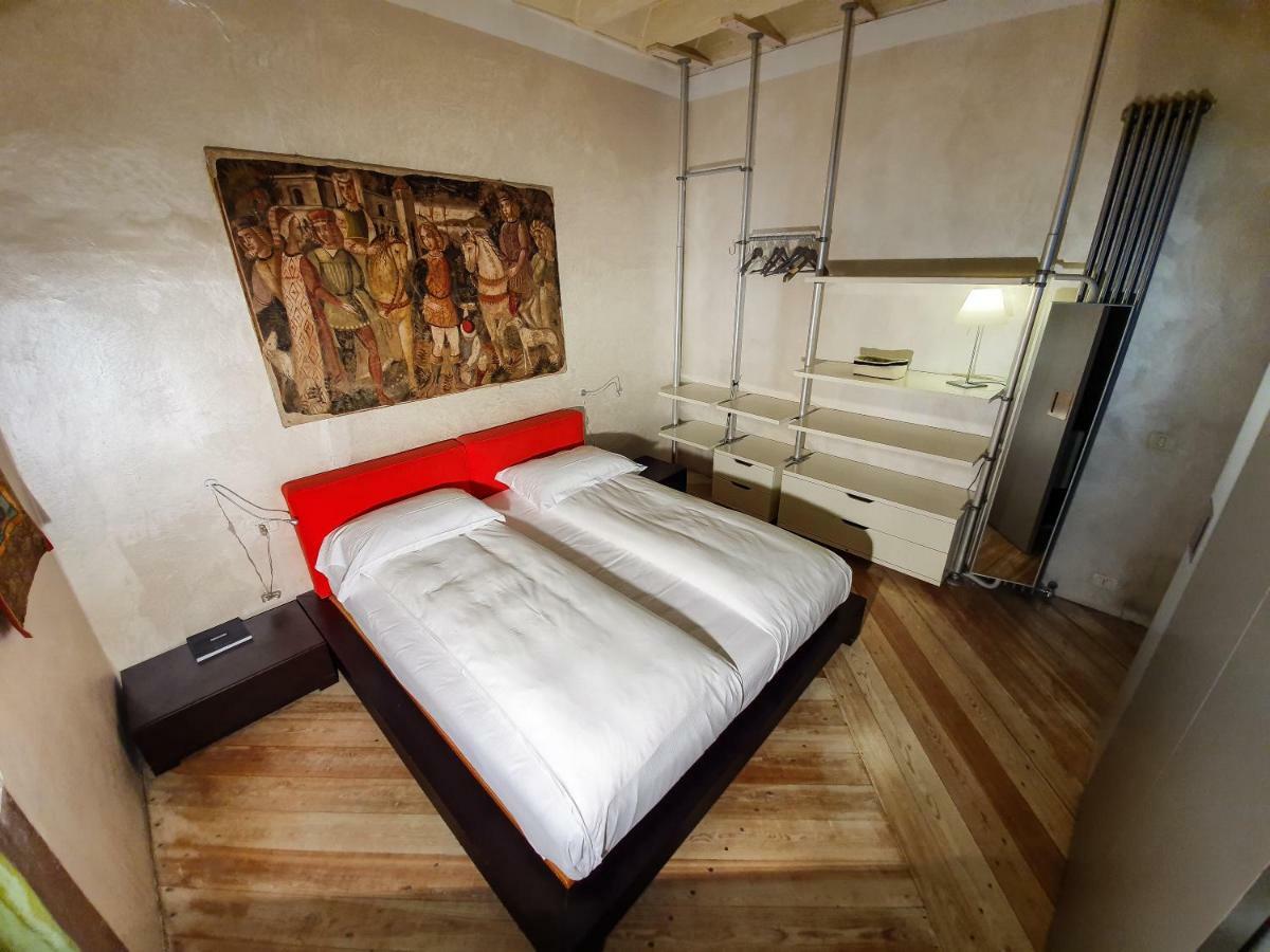 Flora Inn, Flora I - Nel Cuore Di Bergamo Alta Eksteriør billede